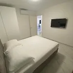 Ana Guest house 3*